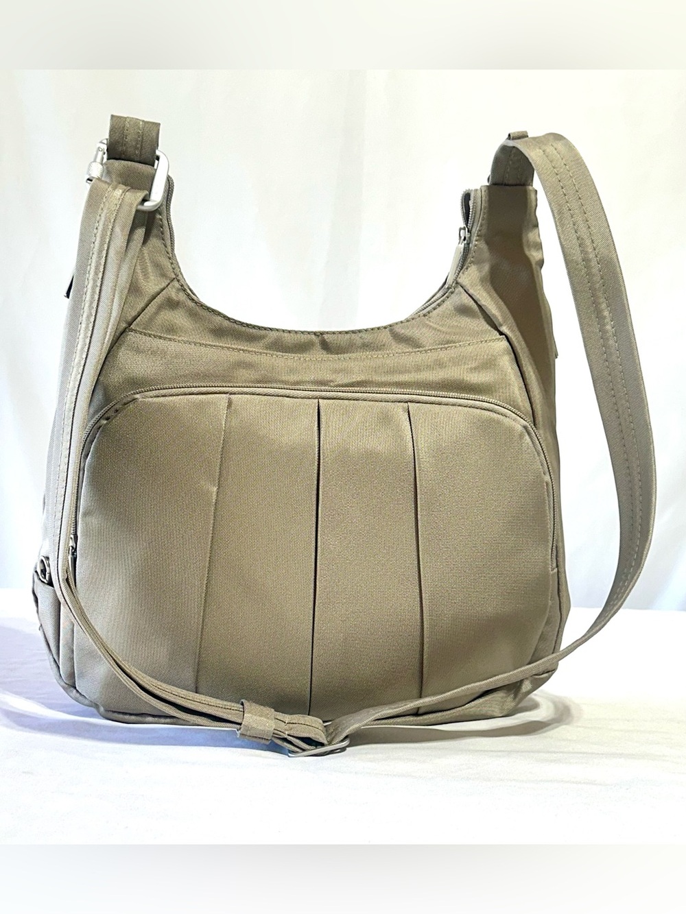 Travelon Anti-Theft RFID Crossbody Bag Taupe Beige Nylon Travel Purse 12x11x3.5